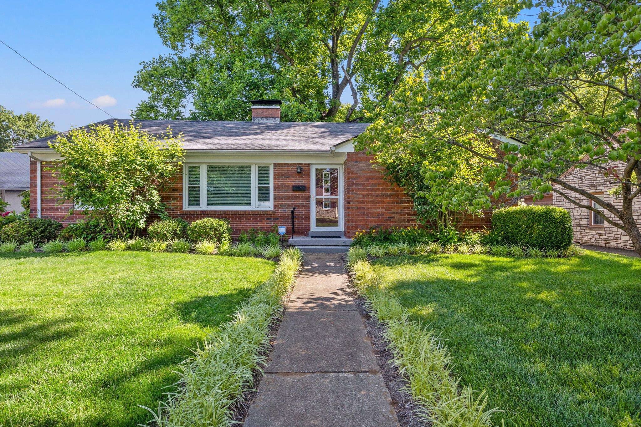 545 Reed Lane Lexington, KY 40503 - Photo 1 of 32 1-web-or-mls-IMG_6527