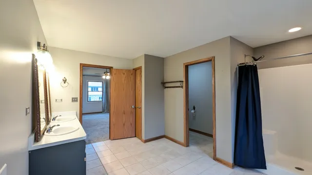 $3,000 | 26615 South Kimberly Lane, Channahon, IL 60410