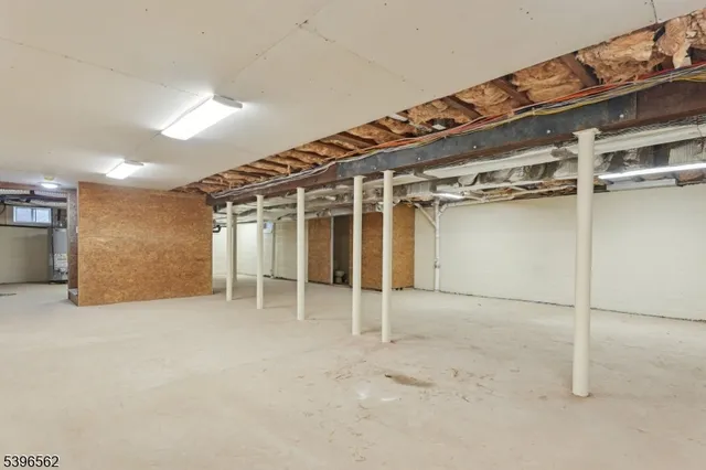 $12,500 | 215 Summit Avenue, Summit, NJ 07901