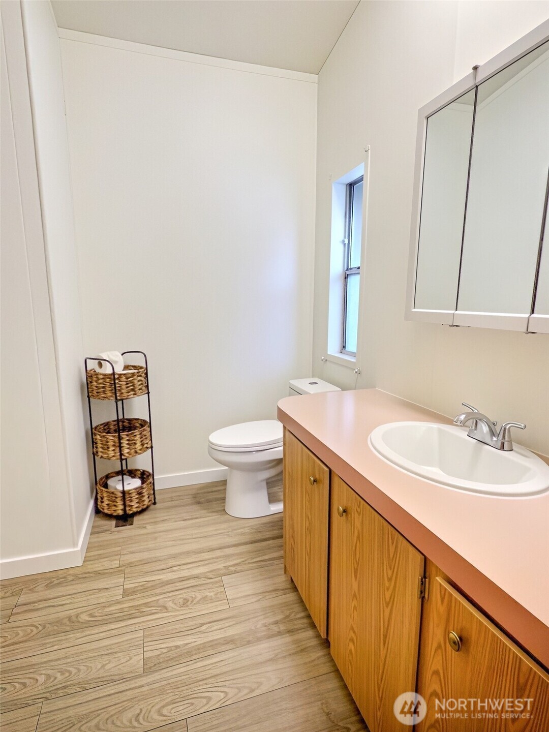 3333 228th Street Southeast, Unit 23 Bothell, WA 98021 - Photo 12 of 15 Gallery Image 12