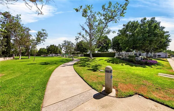$1,200,000 | 17 Clove Blossom, Irvine, CA 92604