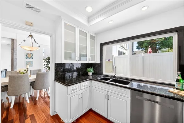 $1,200,000 | 17 Clove Blossom, Irvine, CA 92604
