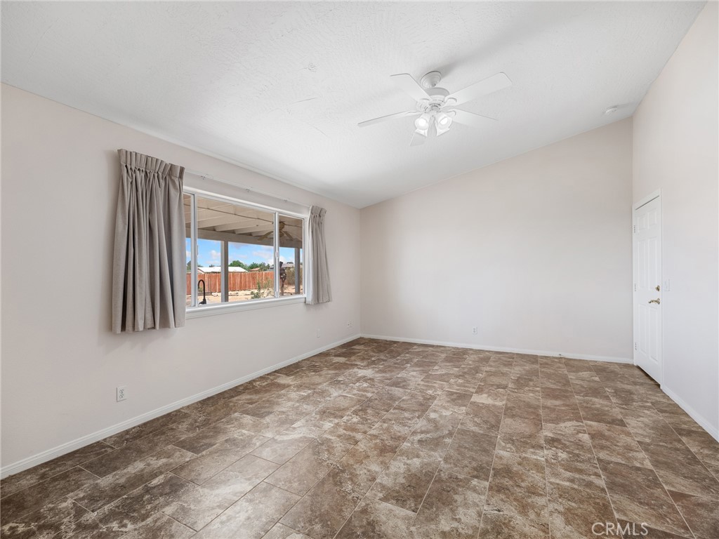 16992 Joshua Road Apple Valley, CA 92307 - Photo 27 of 57