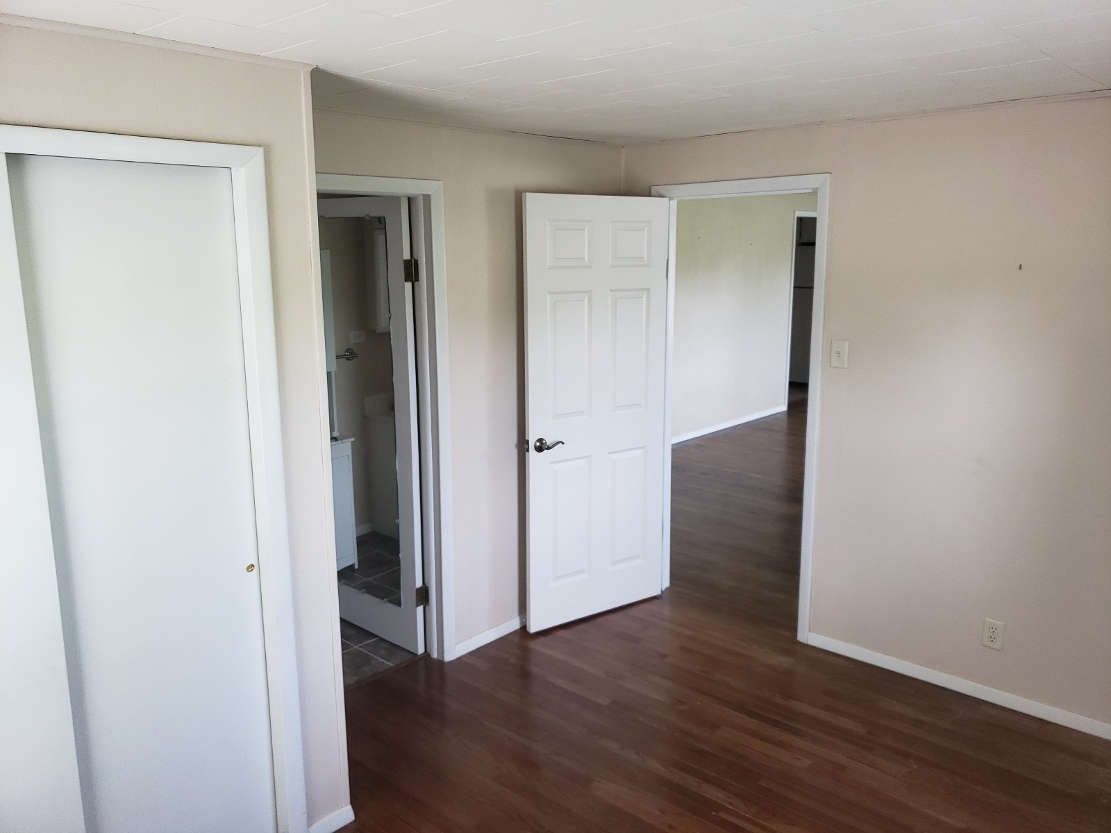 692 Harold Smith Road Bedford, IN 47421 - Photo 14 of 28