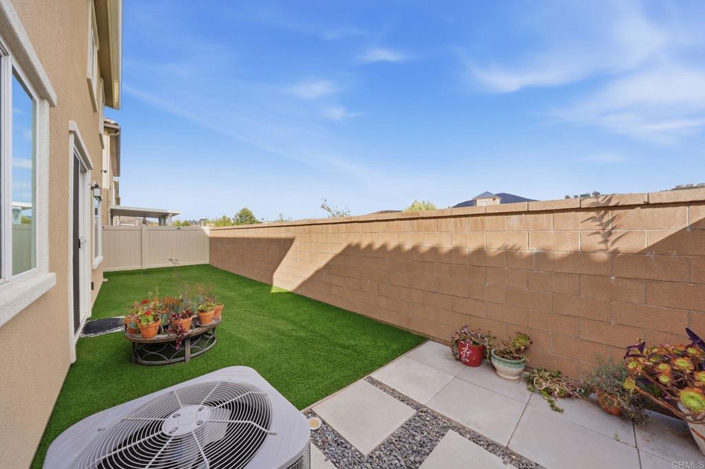 10633 Busch Street Spring Valley, CA 91978 - Photo 33 of 43