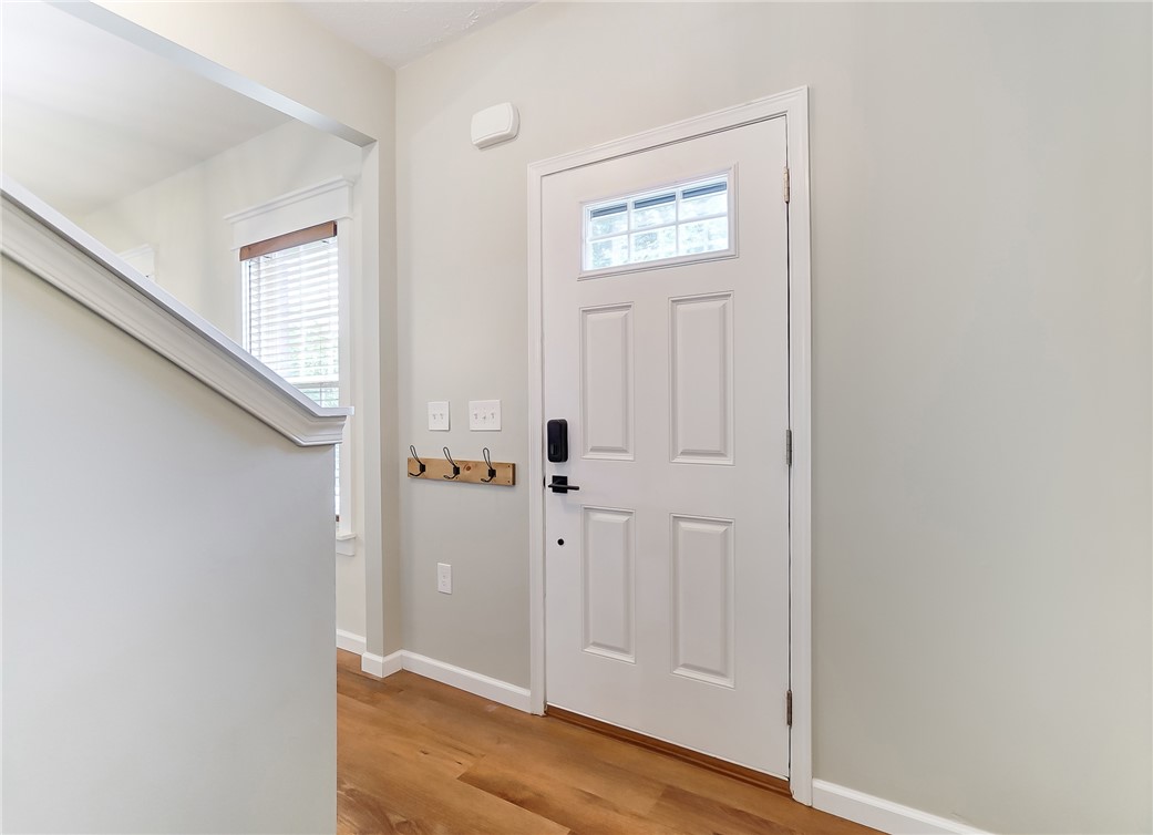 537 Recess Drive Riverside, OH 45404 - Photo 4 of 55
