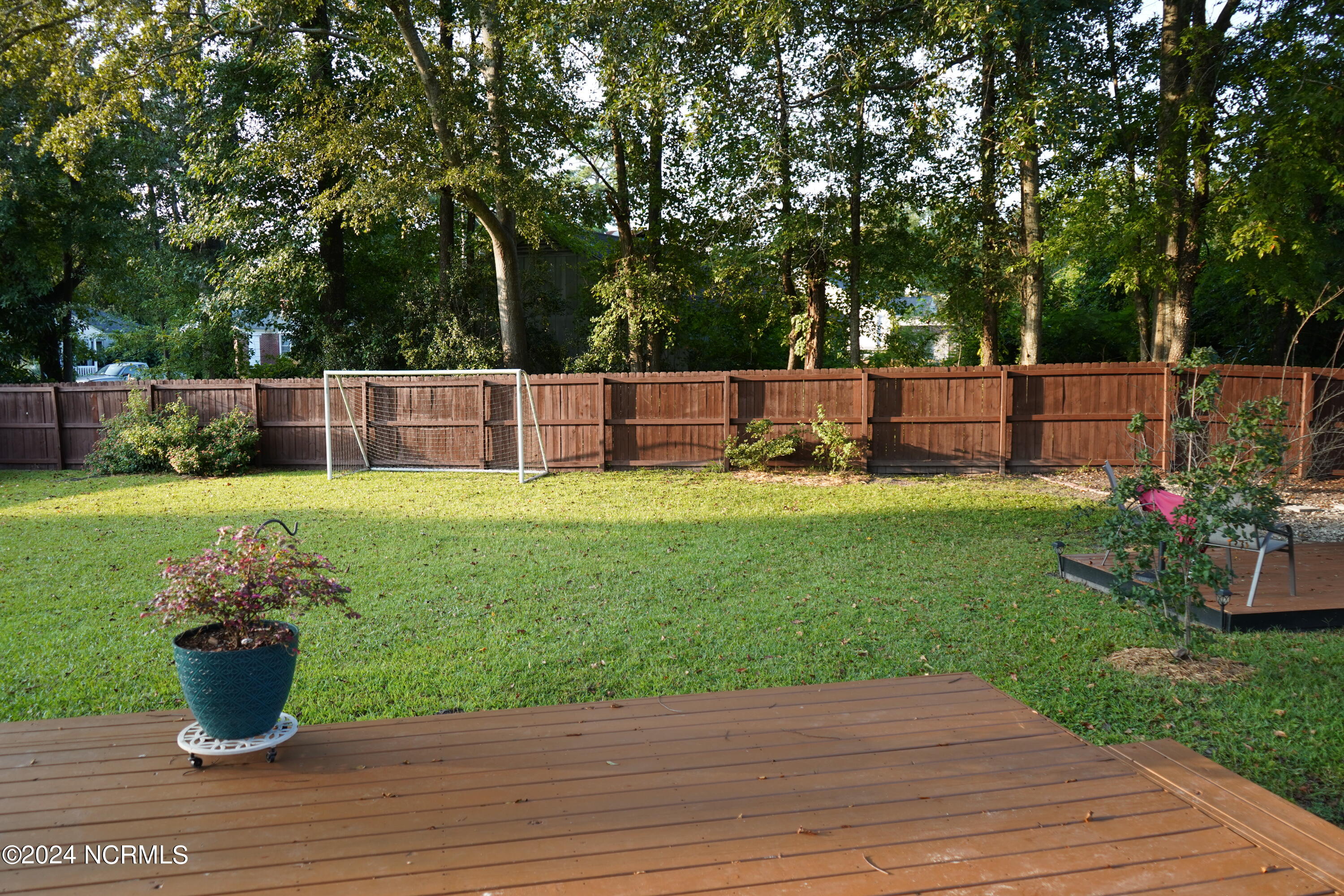 101 Stratford Road Jacksonville, NC 28540 - Photo 4 of 44 DSC00275
