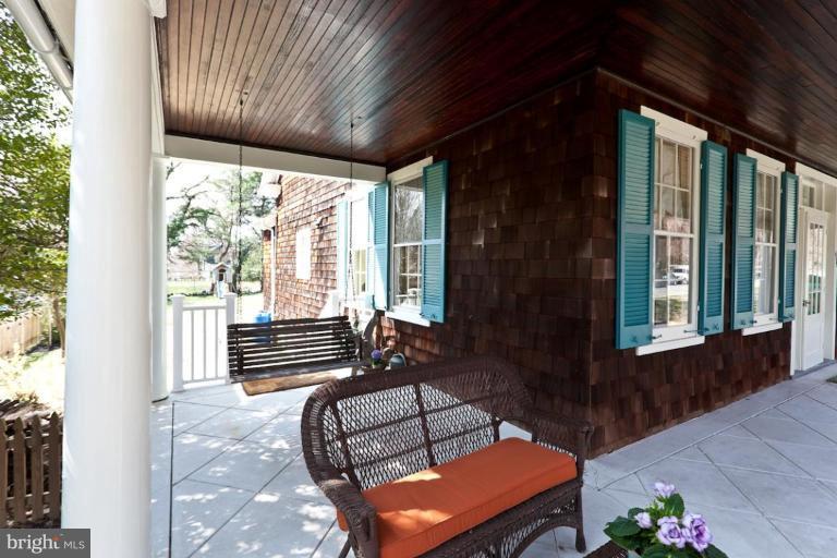 415 Cedarcroft Road Baltimore, MD 21212 - Photo 30 of 30 Porch