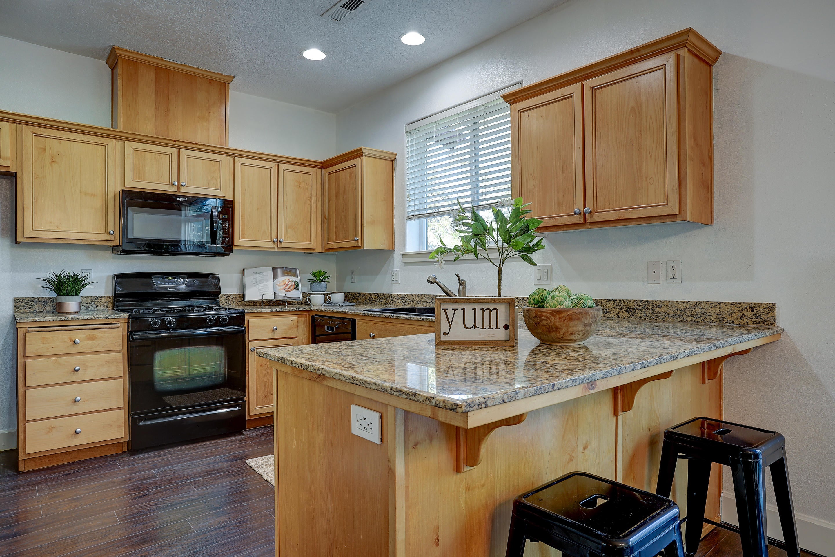 61472 Brosterhous Road MLS-12