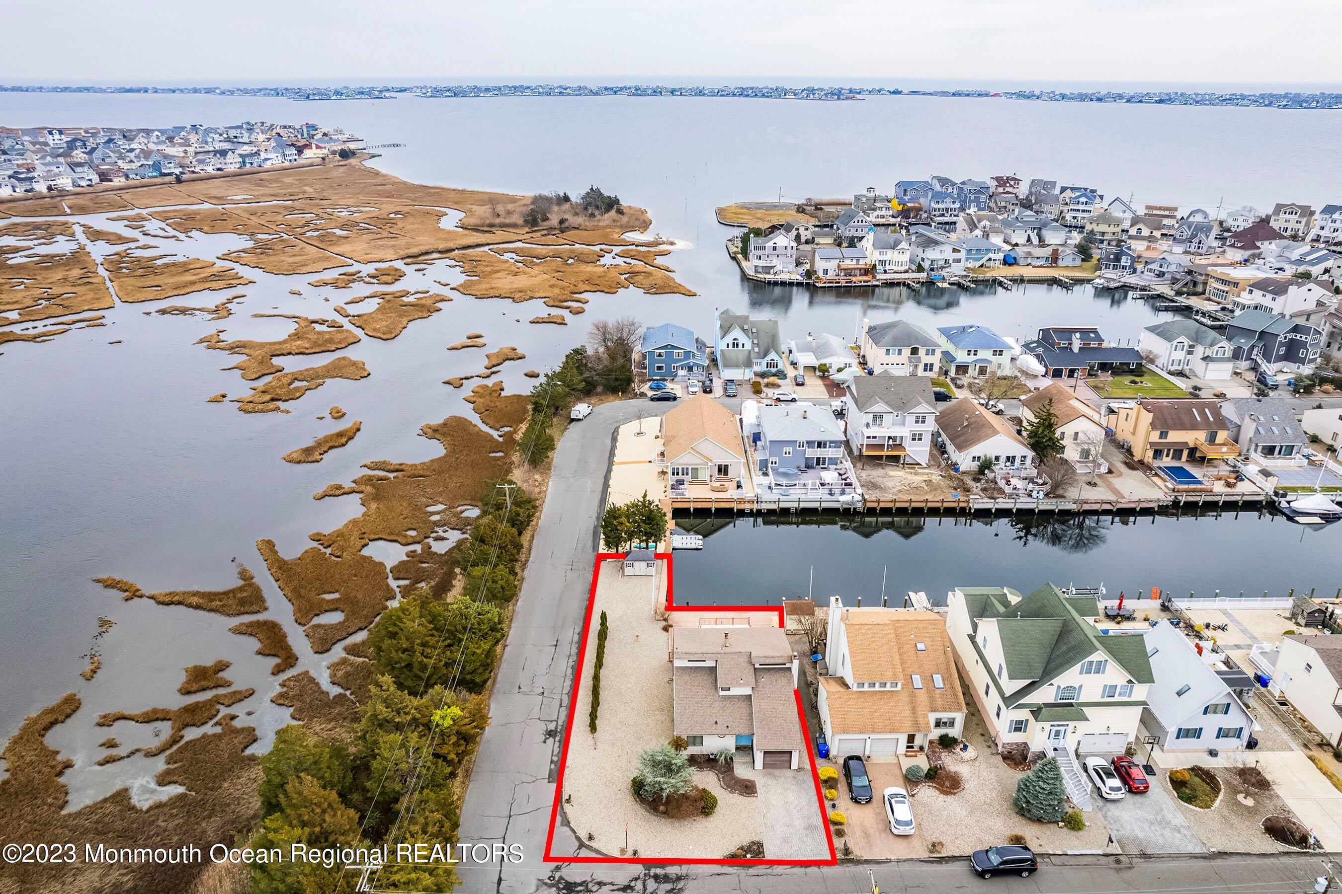 2 Rochester Drive Brick, NJ 08723 - Photo 4 of 52 04-Aerial7 with outline