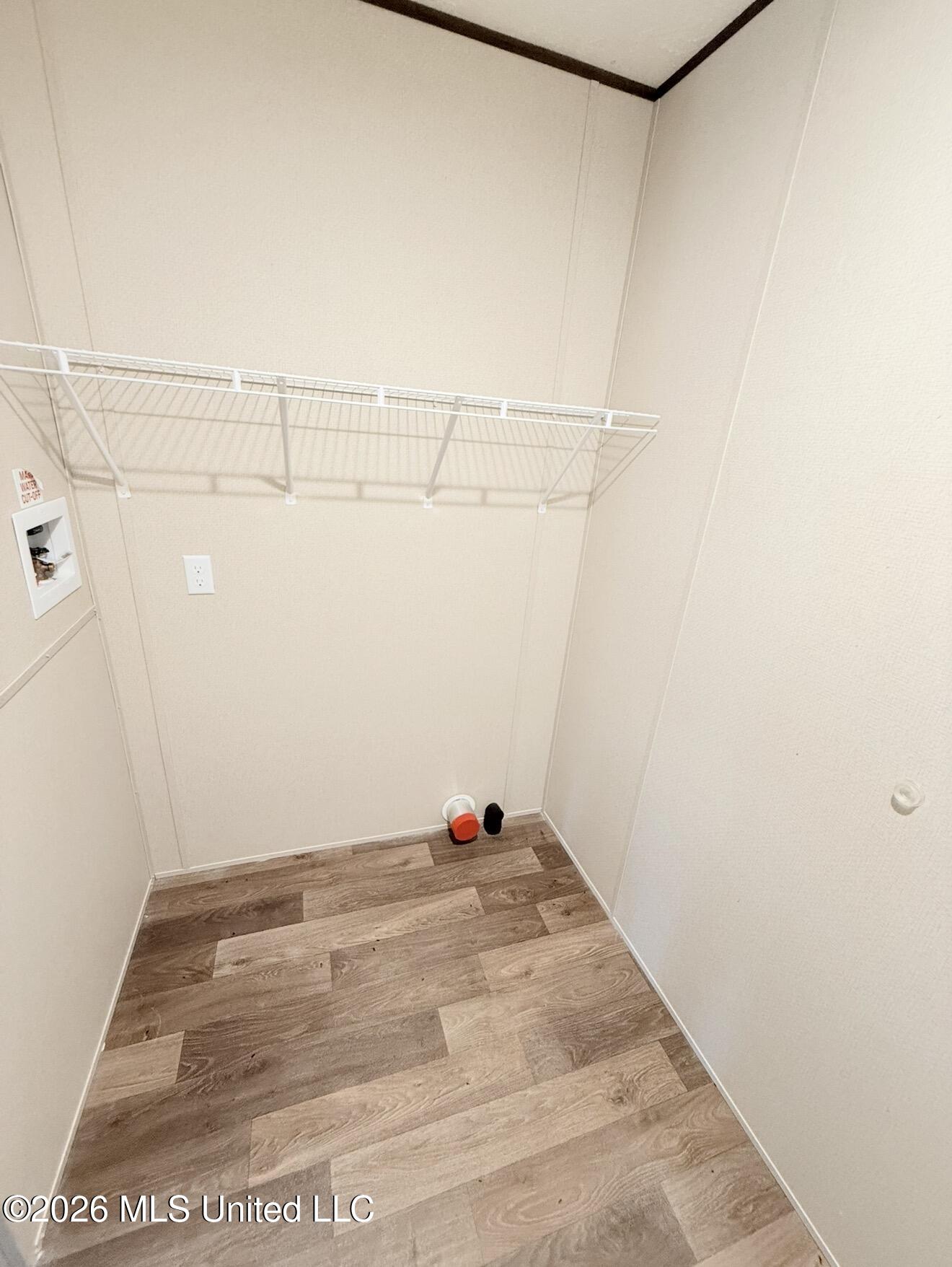 94 Silver Run-Progress Road Perkinston, MS 39573 - Photo 7 of 14 laundry room