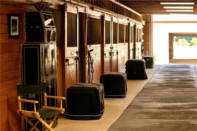 $2,500,000 | 3055 B Spring Hill Drive, Monroe, GA 30656