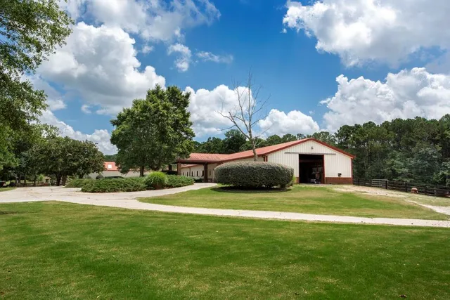 $2,500,000 | 3055 B Spring Hill Drive, Monroe, GA 30656