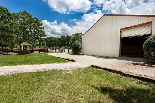 $2,500,000 | 3055 B Spring Hill Drive, Monroe, GA 30656