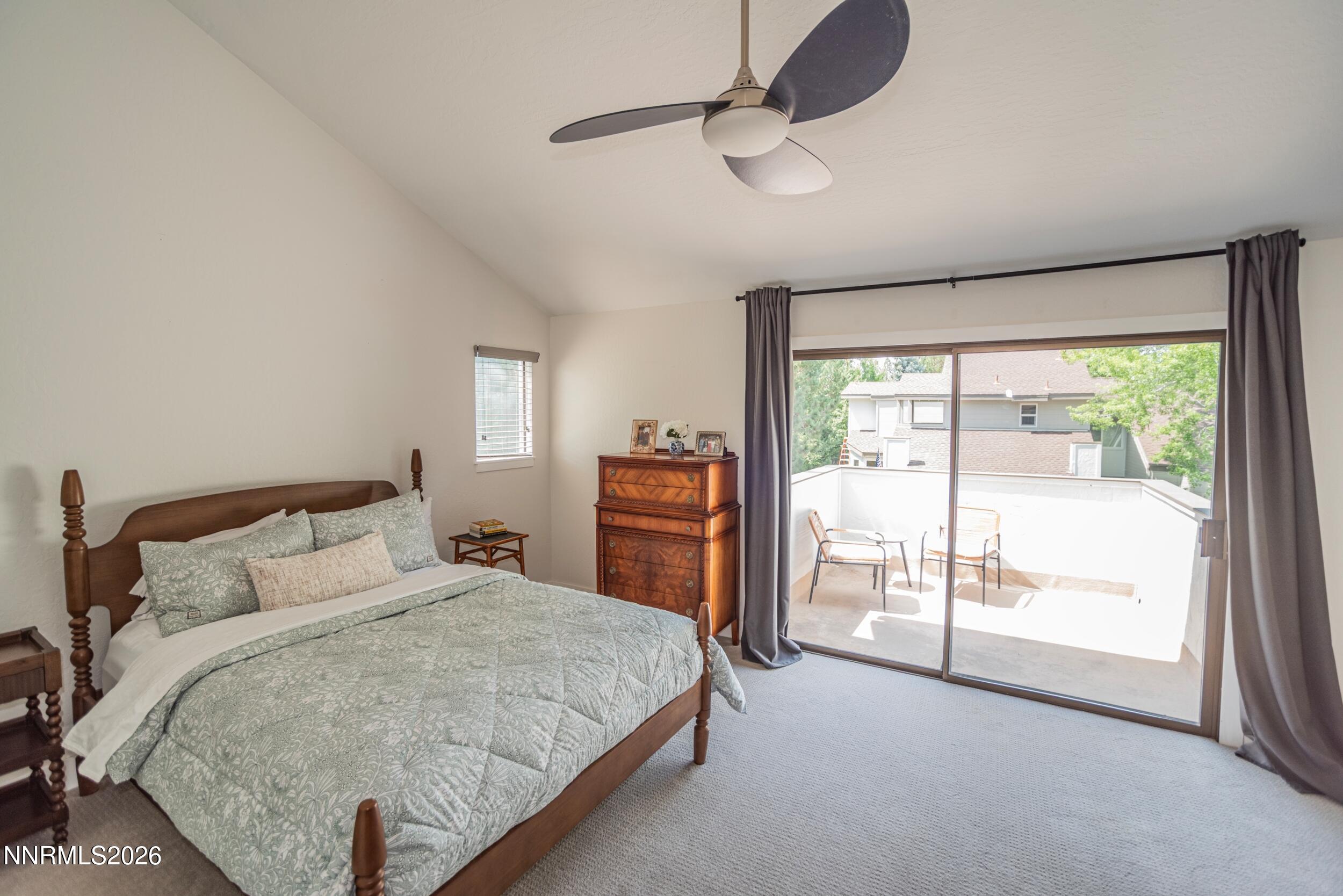 460 Shady Ln Court Reno, NV 89509 - Photo 31 of 51 31 - Primary BR I - 43163