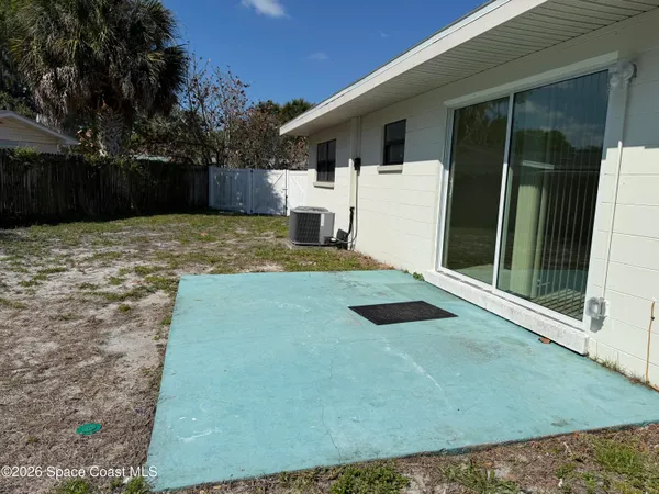 $2,100 | 21 Rosevere Way, Melbourne, FL 32901