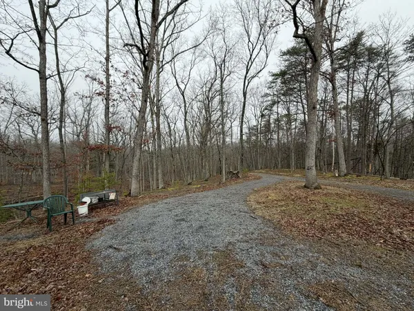 $199,000 | 81 Hershel Lane, High View, WV 26808