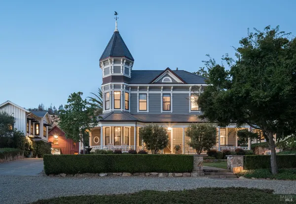 $12,000,000 | 400 Meadowood Lane, St. Helena, CA 94574