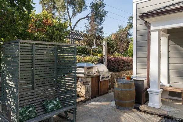 $12,000,000 | 400 Meadowood Lane, St. Helena, CA 94574