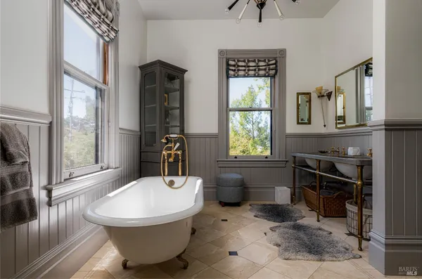 $12,000,000 | 400 Meadowood Lane, St. Helena, CA 94574