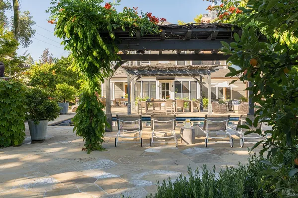 $12,000,000 | 400 Meadowood Lane, St. Helena, CA 94574