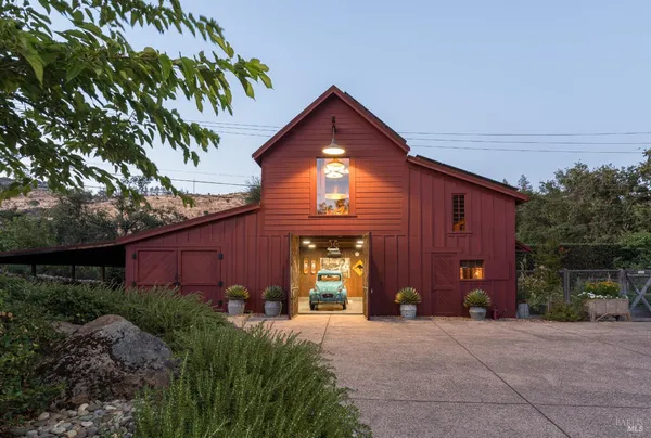 $12,000,000 | 400 Meadowood Lane, St. Helena, CA 94574