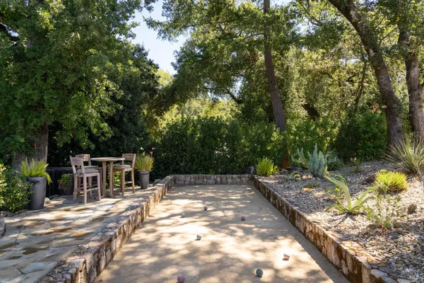 $12,000,000 | 400 Meadowood Lane, St. Helena, CA 94574