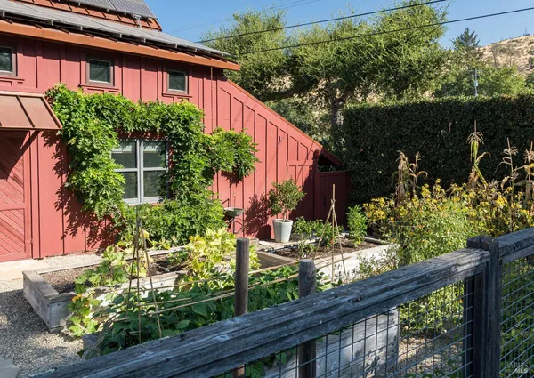 $12,000,000 | 400 Meadowood Lane, St. Helena, CA 94574