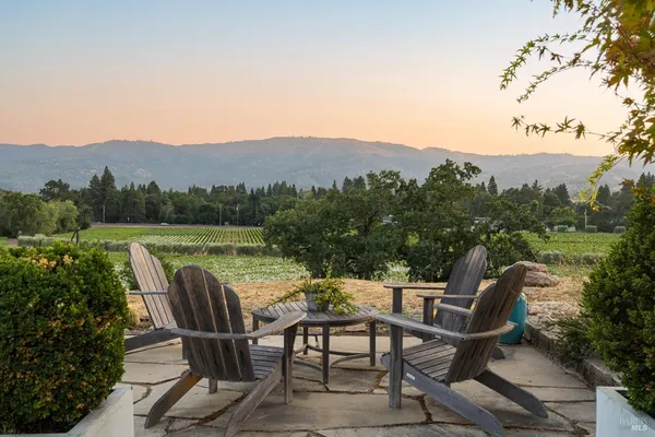 $12,000,000 | 400 Meadowood Lane, St. Helena, CA 94574