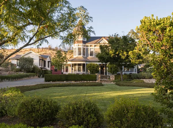 $12,000,000 | 400 Meadowood Lane, St. Helena, CA 94574