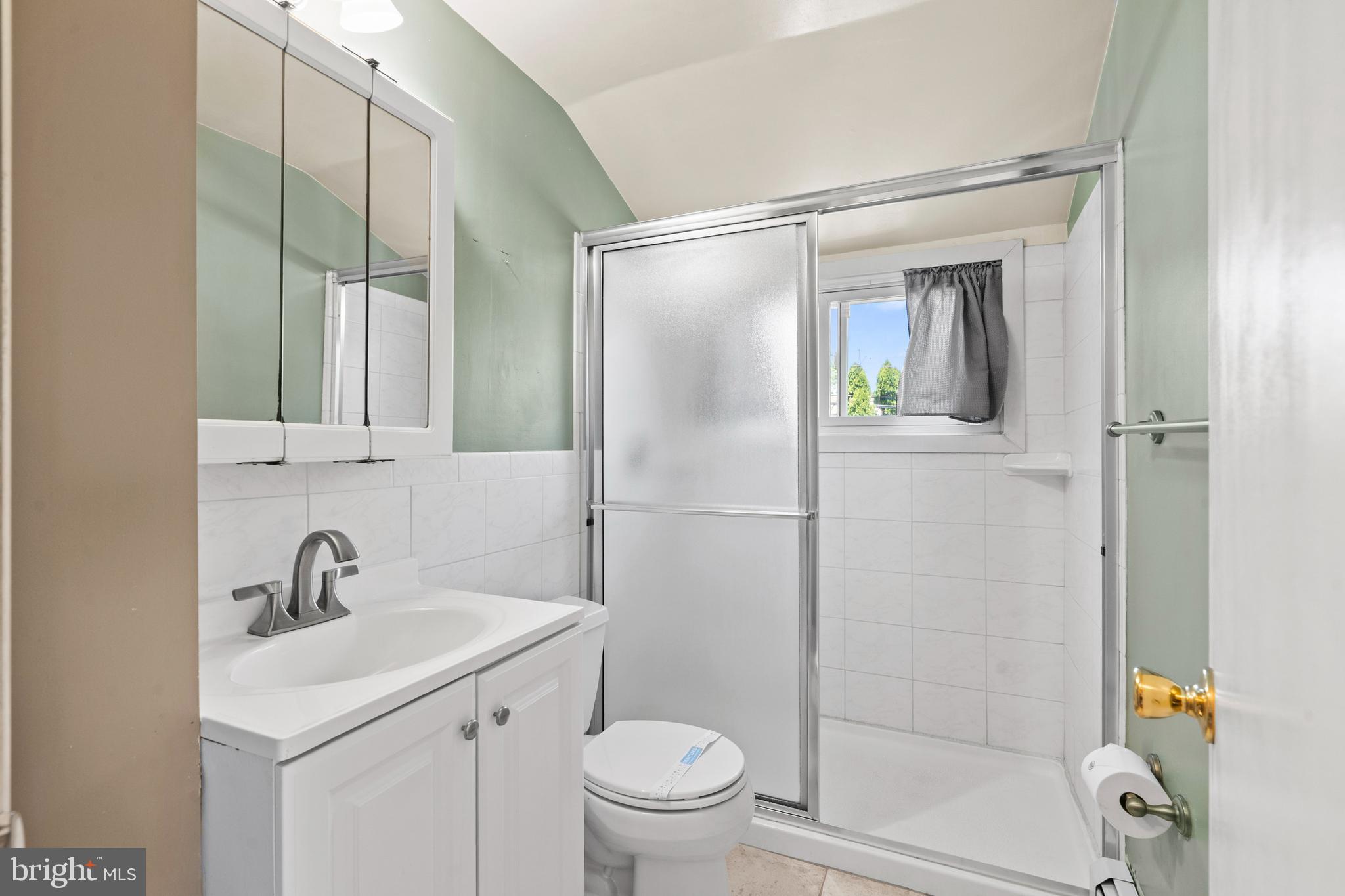25 Cable Road Levittown, PA 19057 - Photo 20 of 34 Gallery Image 20