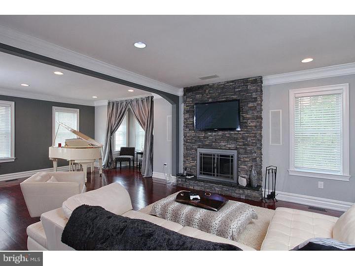 1126 Berkley Road Gibbstown, NJ 08027 - Photo 3 of 17 Gallery Image 3