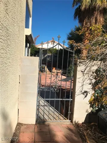 $508,000 | 8242 Strawberry Valley, Las Vegas, NV 89147