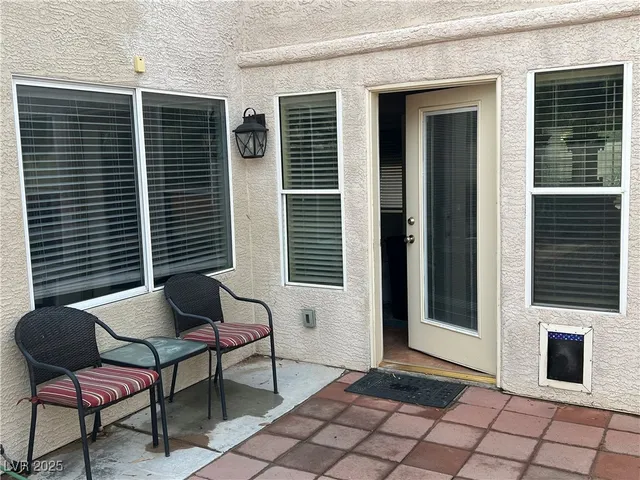 $508,000 | 8242 Strawberry Valley, Las Vegas, NV 89147