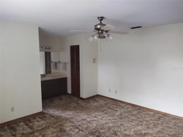 $325,000 | 14570 Southeast 96th Court, Summerfield, FL 34491