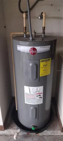 $325,000 | 14570 Southeast 96th Court, Summerfield, FL 34491