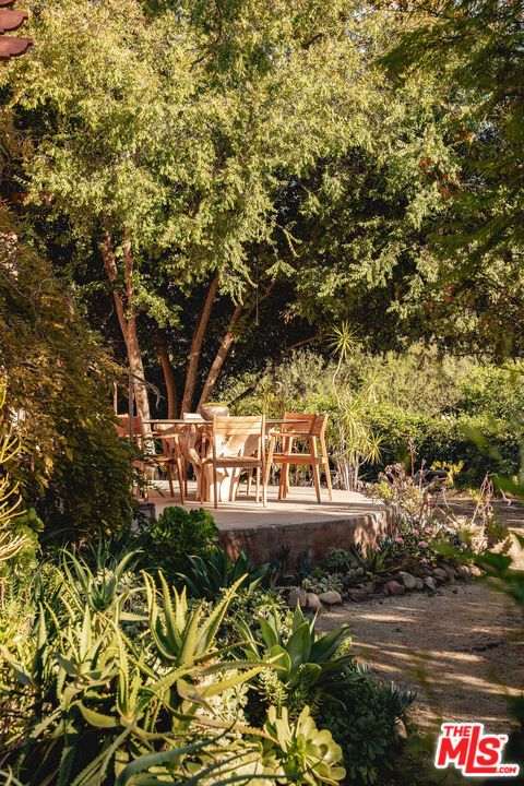 3450 Thacher Road Ojai, CA 93023 - Photo 25 of 33