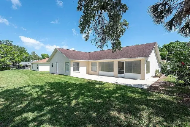 $392,000 | 23 Old Sunbeam Drive, South Daytona, FL 32119