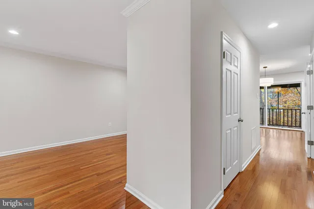 $475,000 | 8871 Stonebrook Lane, Columbia, MD 21046