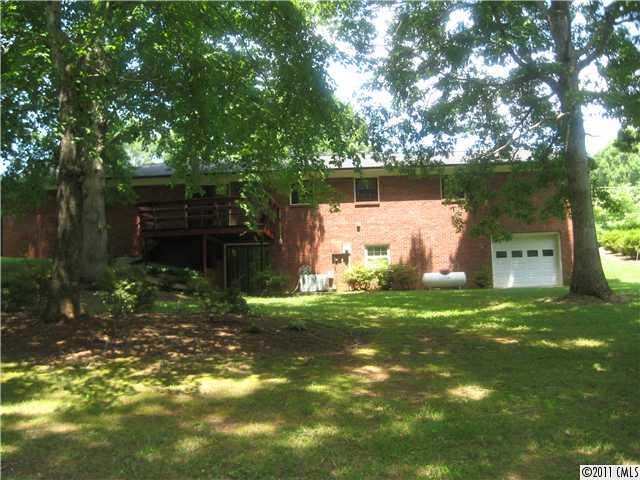 3648 Goodson Road Lincolnton, NC 28092 - Photo 4 of 15 Gallery Image 4