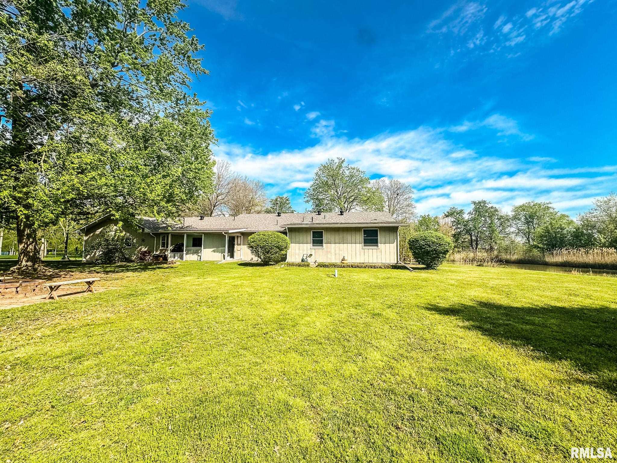 15789 Corinth Road Johnston City, IL 62951 - Photo 7 of 30