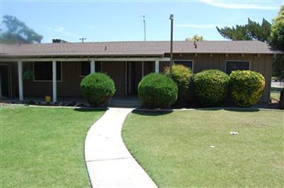 41560 Ralph Road Orosi, CA 93647 - Photo 3 of 14 Gallery Image 3