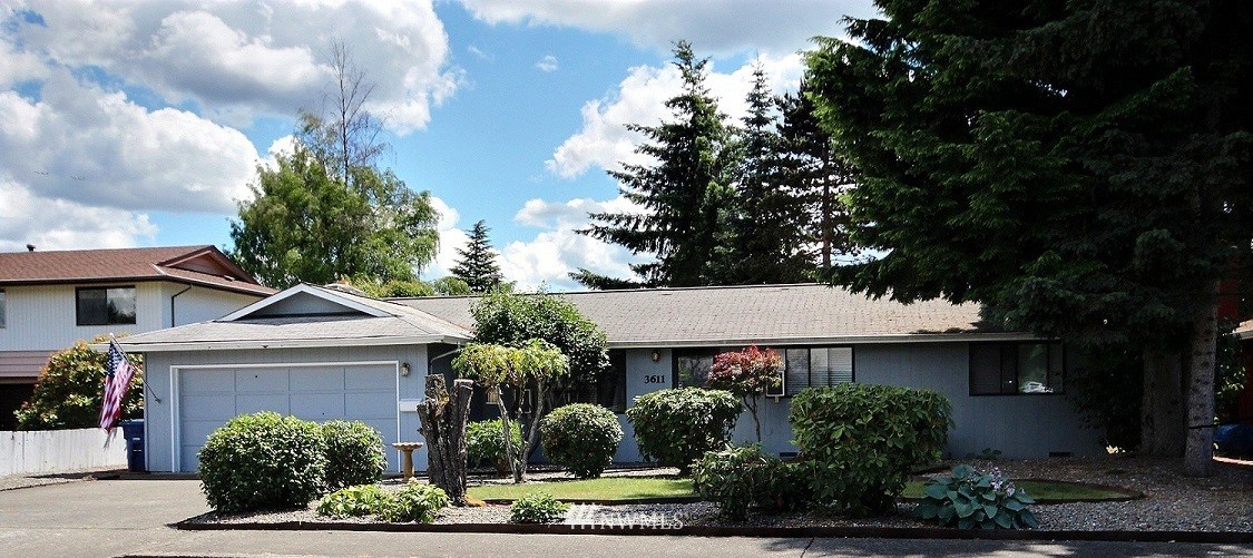3611 Northeast 10th Court Renton, WA 98056 - Photo 1 of 20