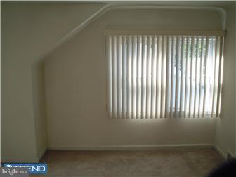 39 South Malin Road Broomall, PA 19008 - Photo 6 of 9 Gallery Image 6