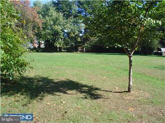 39 South Malin Road Broomall, PA 19008 - Photo 9 of 9 Gallery Image 9