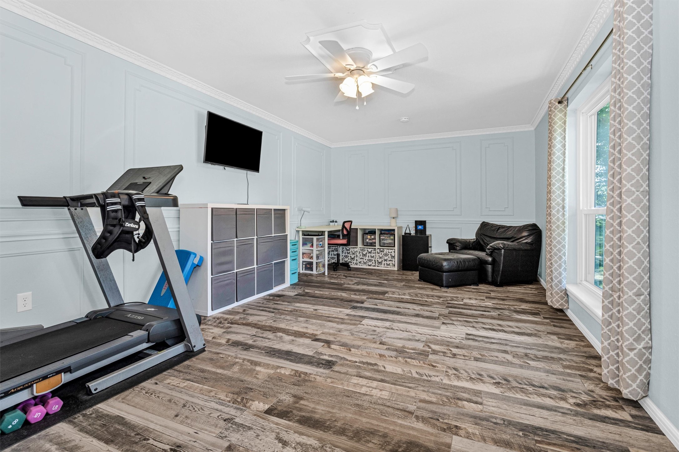 3419 Candlebrook Drive Spring, TX 77388 - Photo 13 of 48 Flex room downstairs w/ french doors. Perfect for game room, workout room, informal living room, or office.