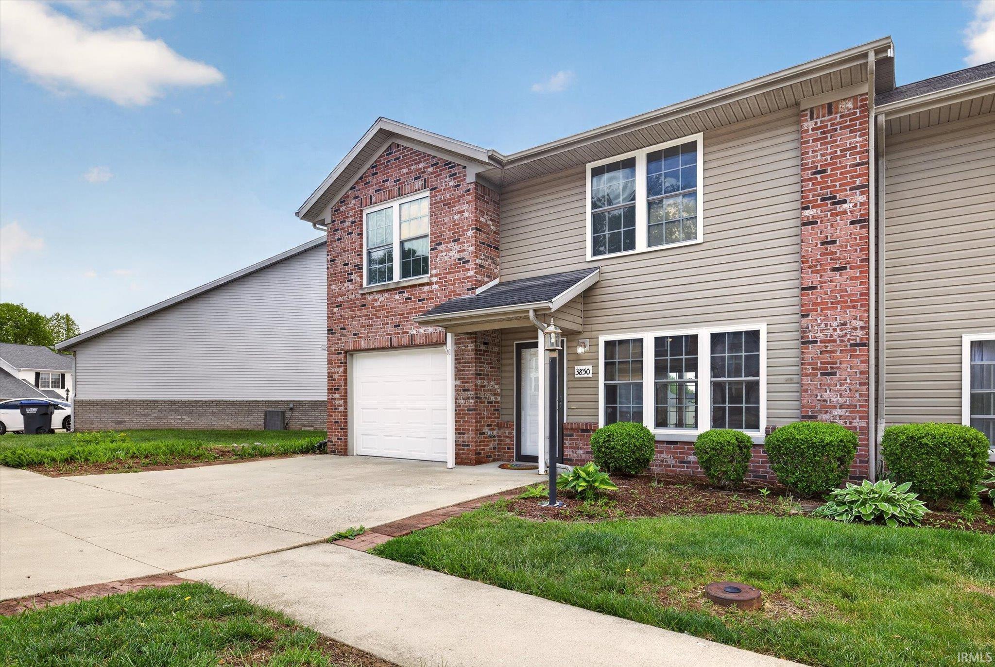 3850 South Cramer Circle Bloomington, IN 47403 - Photo 2 of 33