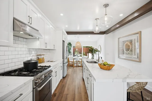 $1,995,000 | 33 Montecito Avenue, Corte Madera, CA 94925