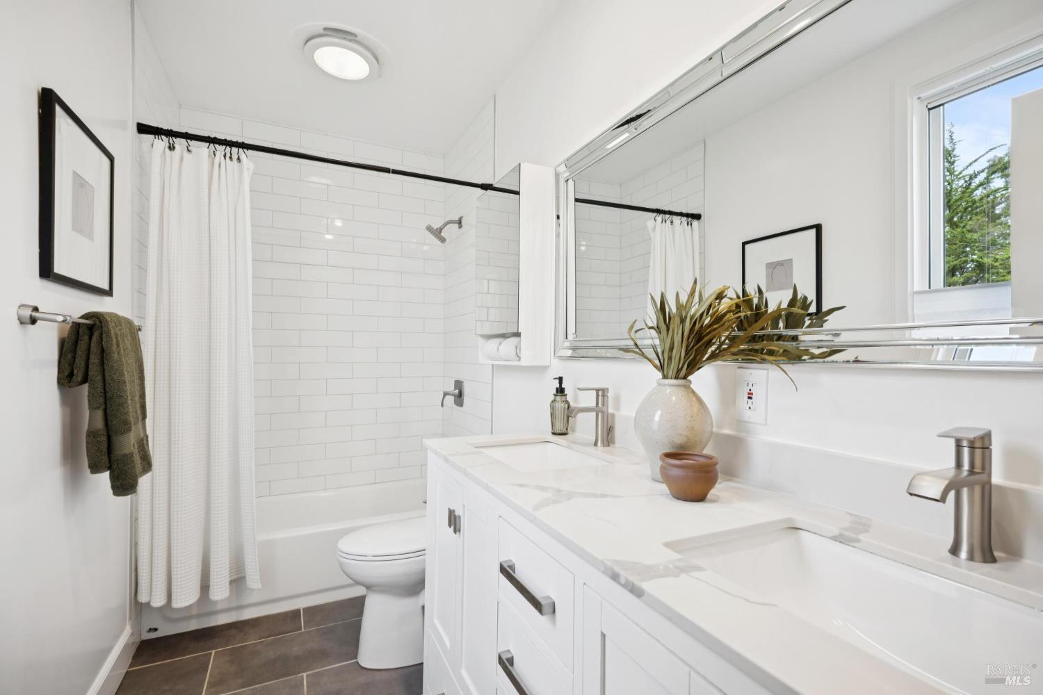 33 Montecito Avenue Corte Madera, CA 94925 - Photo 20 of 43