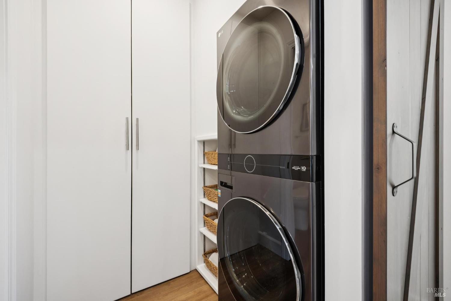 33 Montecito Avenue Corte Madera, CA 94925 - Photo 22 of 43